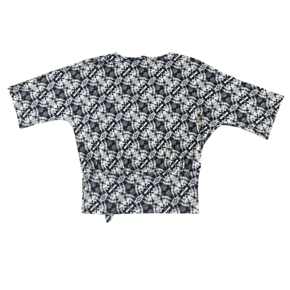 Clara Sun Woo Textured Side‎ Tie Top Circle Emblem Travel Fabric Size Small $125